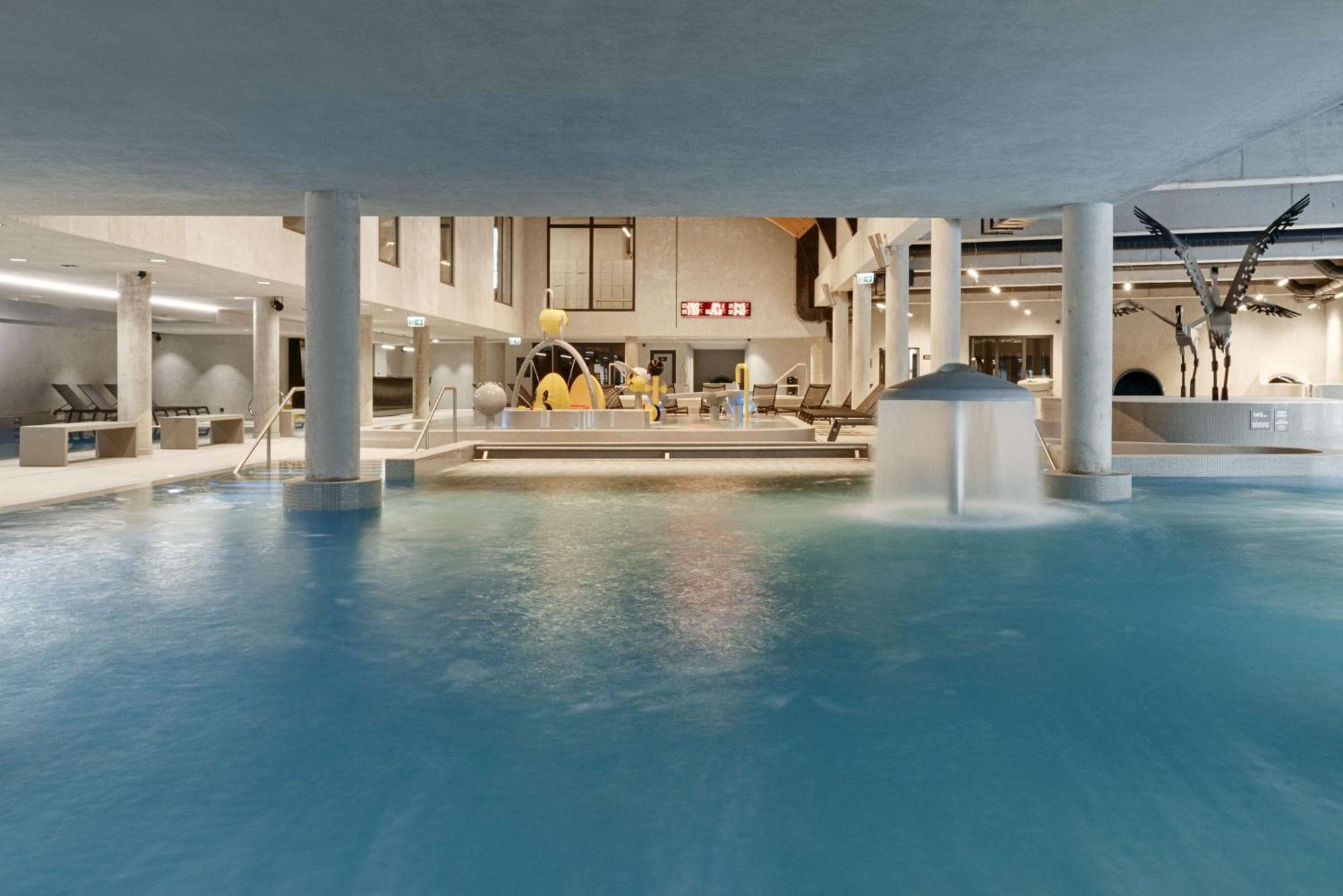 Radisson Blu Resort & Conference Center, Ostroda Mazury エクステリア 写真 The spa at the Hotel
